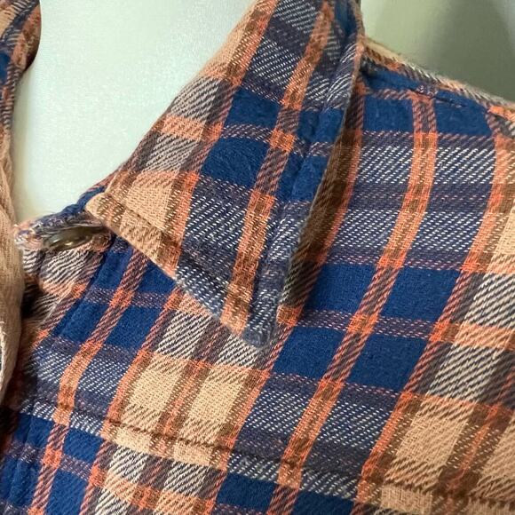 Cleo + Wolf Woman's Breezy Springs Plaid Print Flannel Shirt- Size M - Picture 11 of 13